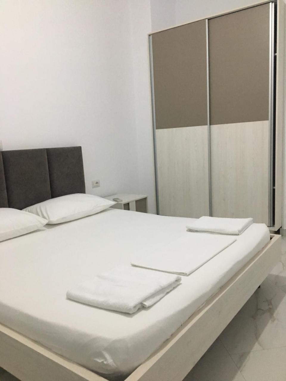 Villa Orkidea Sarandë Buitenkant foto