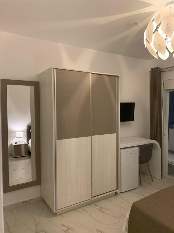 Villa Orkidea Sarandë Buitenkant foto